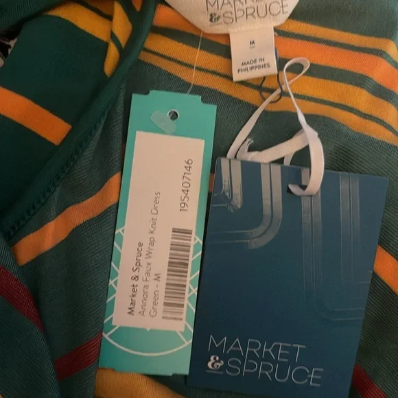 41 Hawthorn: Annora Faux Wrap Knit Dress. Size Medium. NWT - Picture 4 of 5